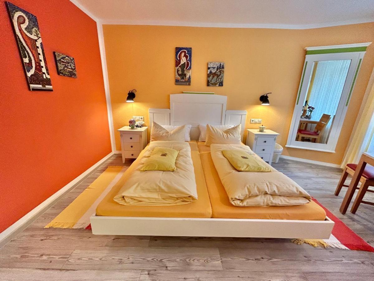 Haus am Kurpark Hotel Schomberg Bagian luar foto