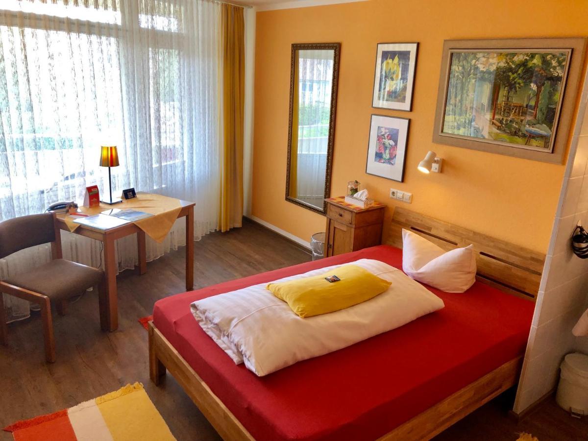 Haus am Kurpark Hotel Schomberg Bagian luar foto