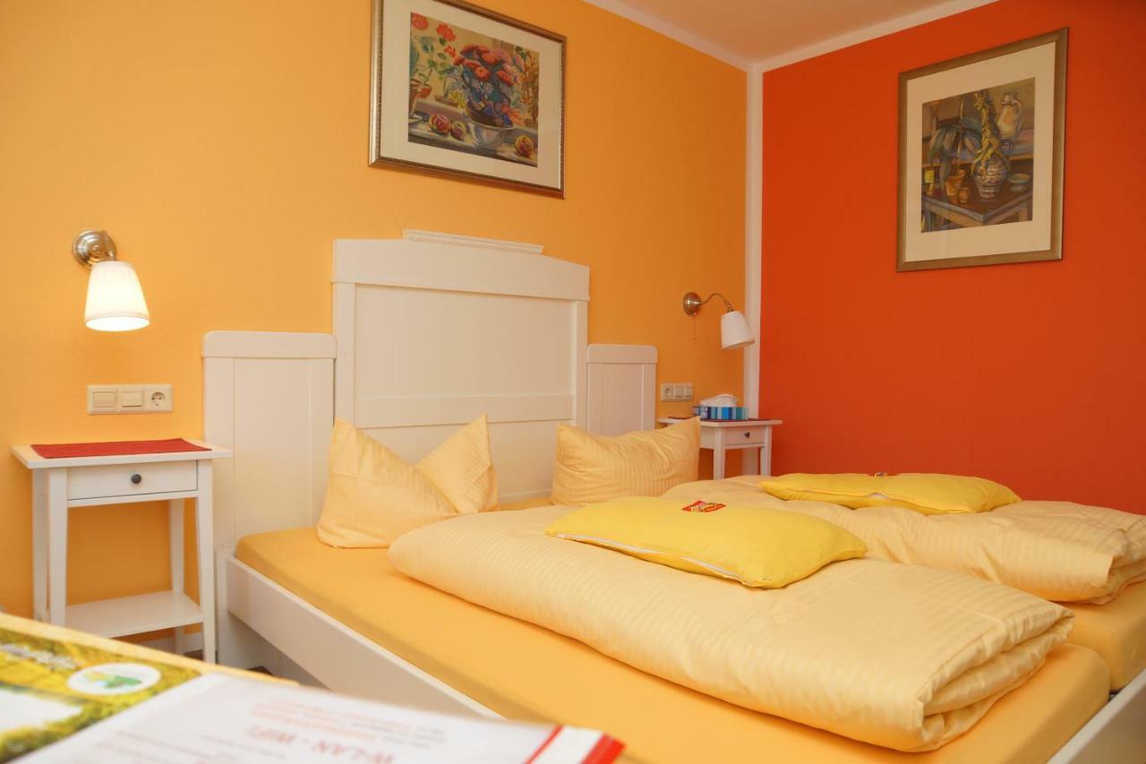 Haus am Kurpark Hotel Schomberg Bagian luar foto