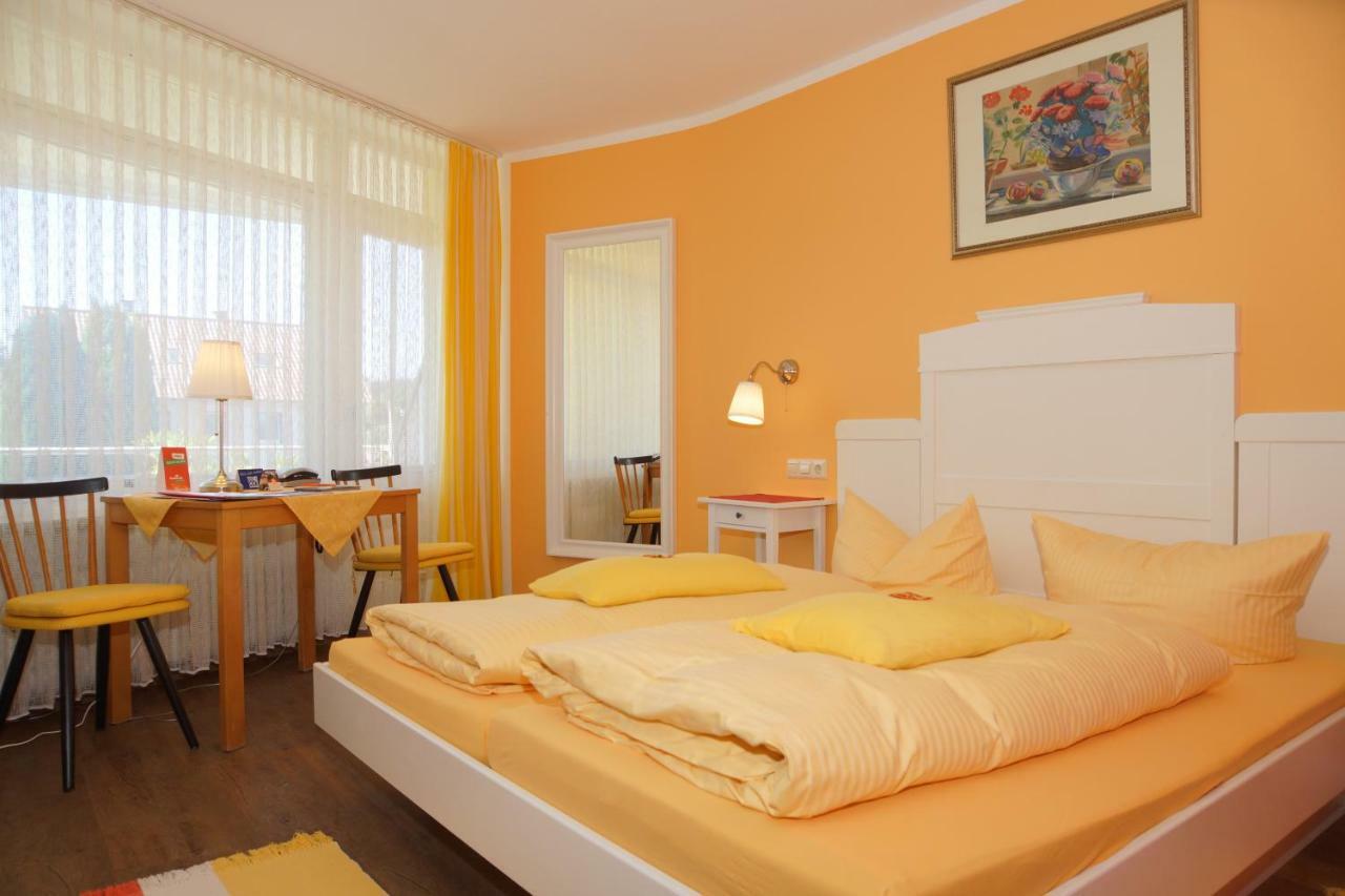 Haus am Kurpark Hotel Schomberg Bagian luar foto