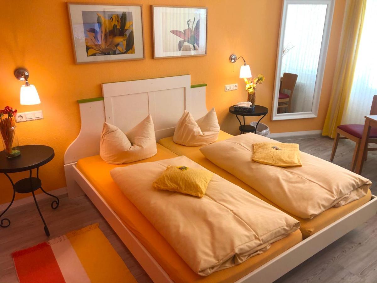 Haus am Kurpark Hotel Schomberg Bagian luar foto